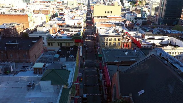 San Francisco en confinement - les rues filmées de drone !