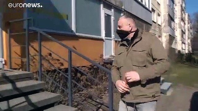 Coronavirus creativity - the Lithuanians making hand-free door handles