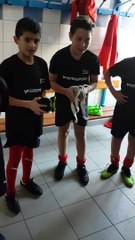 Cri de victoire des U11 contre Toulon USAM 2-4