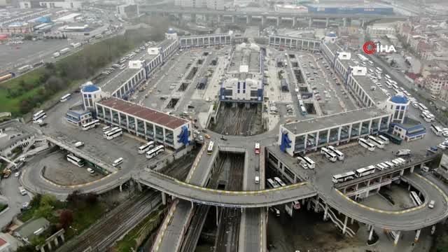 İstanbul'da korona virüs önlemleri kapsamında alınan karar gereği şehirler arası otobüs seferleri...