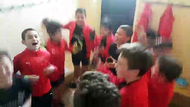 Cri de victoire des U11 contre Val D'Issole 3-2