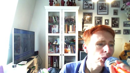 Wiwi égratigne "le passé" de Tal