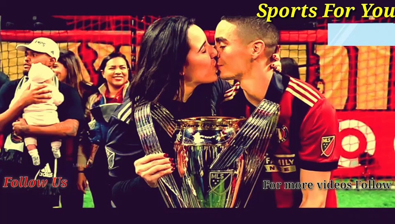 Top 10 Craziest Kisses in Football History ...