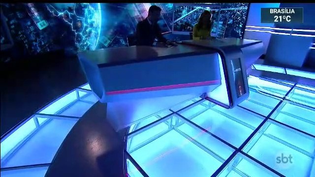 (Longo) Encerramento SBT Brasil (Sábado) e inicio Topa ou Não Topa com Patrícia Abravanel (14/03/2020) (20h38) | SBT 2020