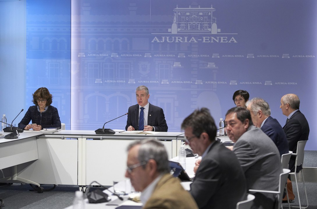 Urkullu llama a la colaboración institucional en los peores momentos de la crisis