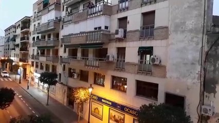 Aplausos a la Policía Local de Mérida