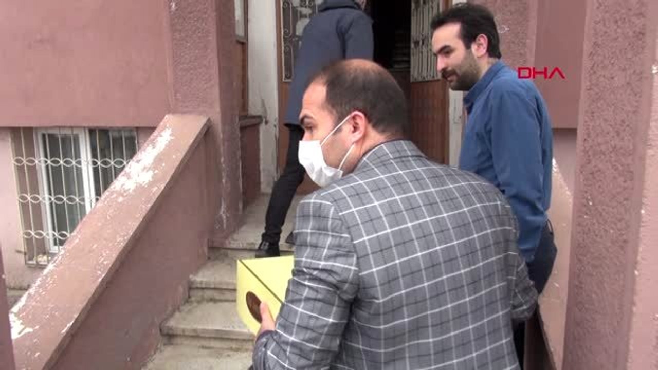 Vefa Sosyal Destek grubundan Kıbrıs gazisine doğum günü sürprizi