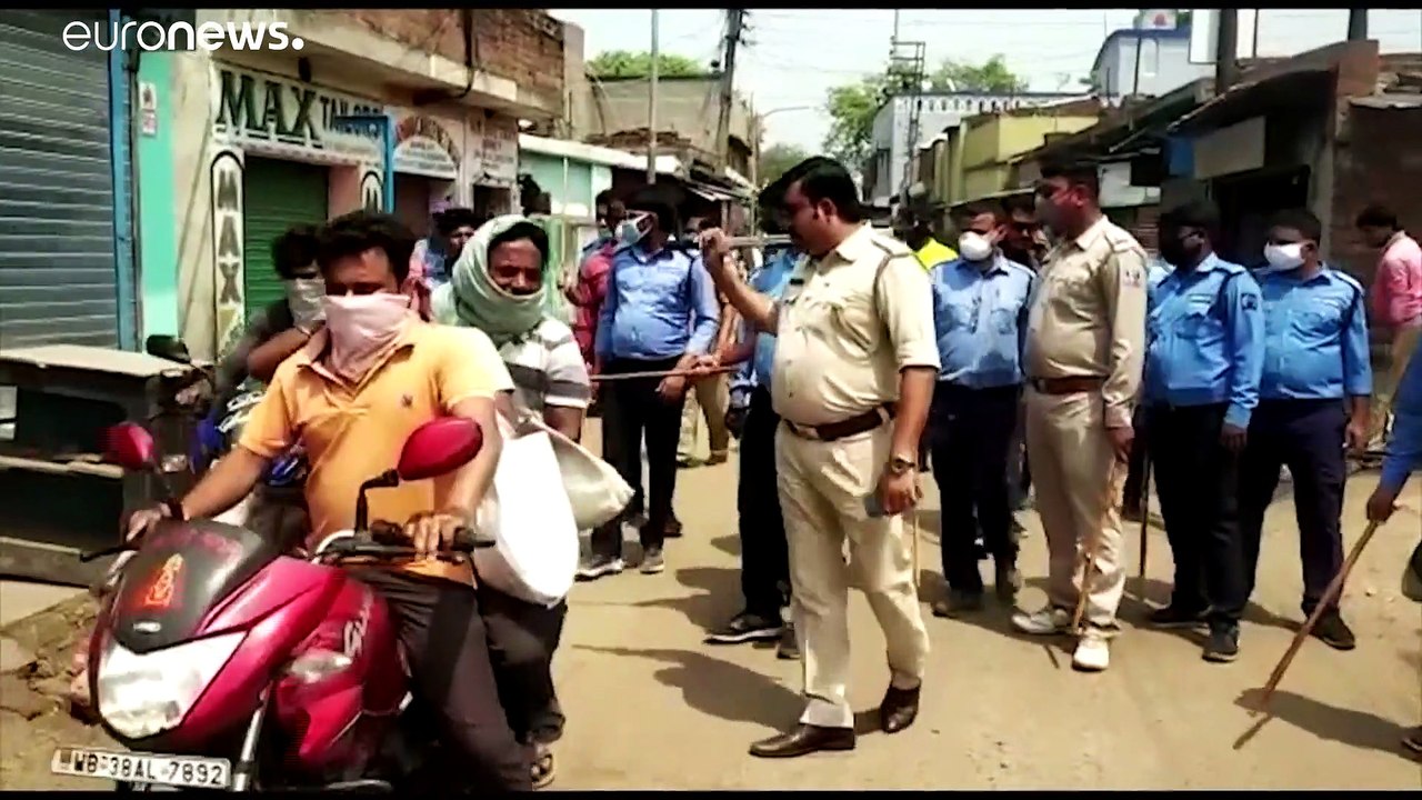 Coronavirus Pandemie: Ausgangssperren in Indien und Südafrika