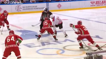 Bielorrusia y México, dos países en los que la vida sigue igual (de momento)