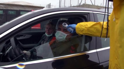 Diyarbakır'ın giriş çıkışlarında sürücü ve yolcuların ateşi ölçülüyor