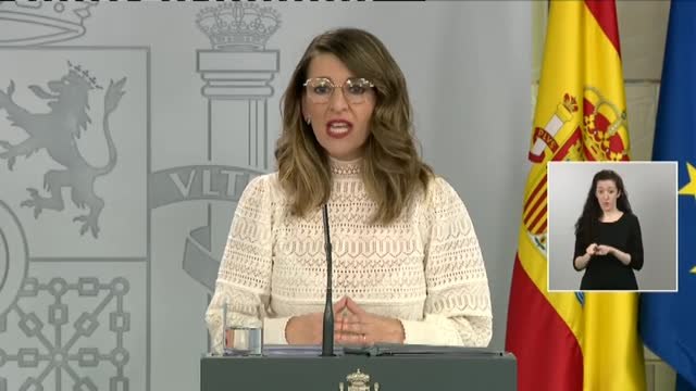 Yolanda Díaz: Necesitamos la restricción de movilidad de un domingo