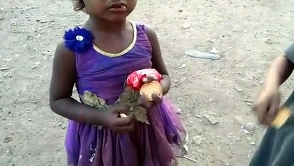 इटावा: खाने के लिए मोहताज हुए गरीब बच्चे