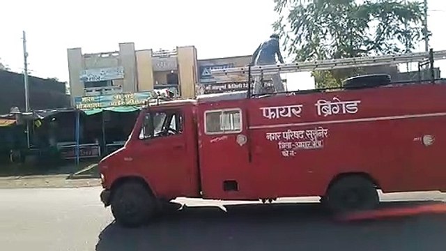 सुसनेर में कोरोना वायरस के चलते नगर पंचायत ने करवाया सेनेटाइजर का स्प्रे