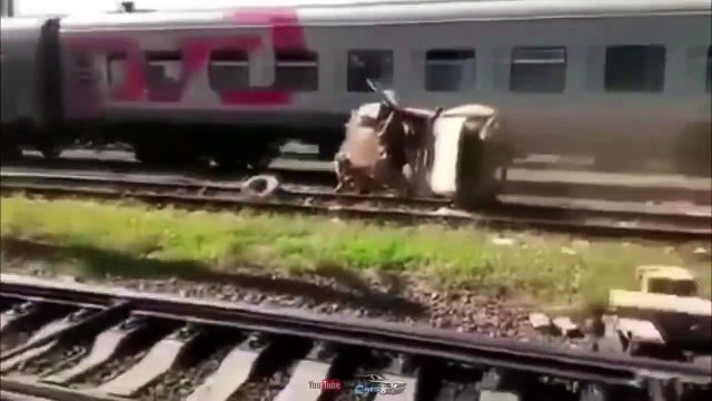 Conduire un 4x4 ? Pas toujours si simple... Compilation !