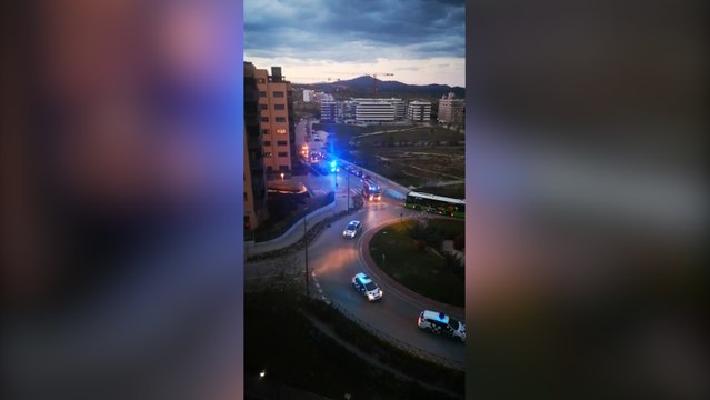 Policía, Guardia Civil y Bomberos de Tres Cantos homenajean a los sanitarios