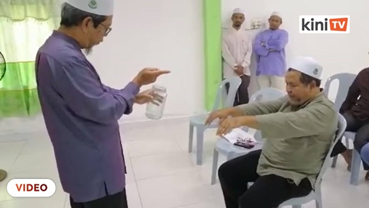 'Perawat Islam' dakwa boleh kurung Covid-19 dalam botol