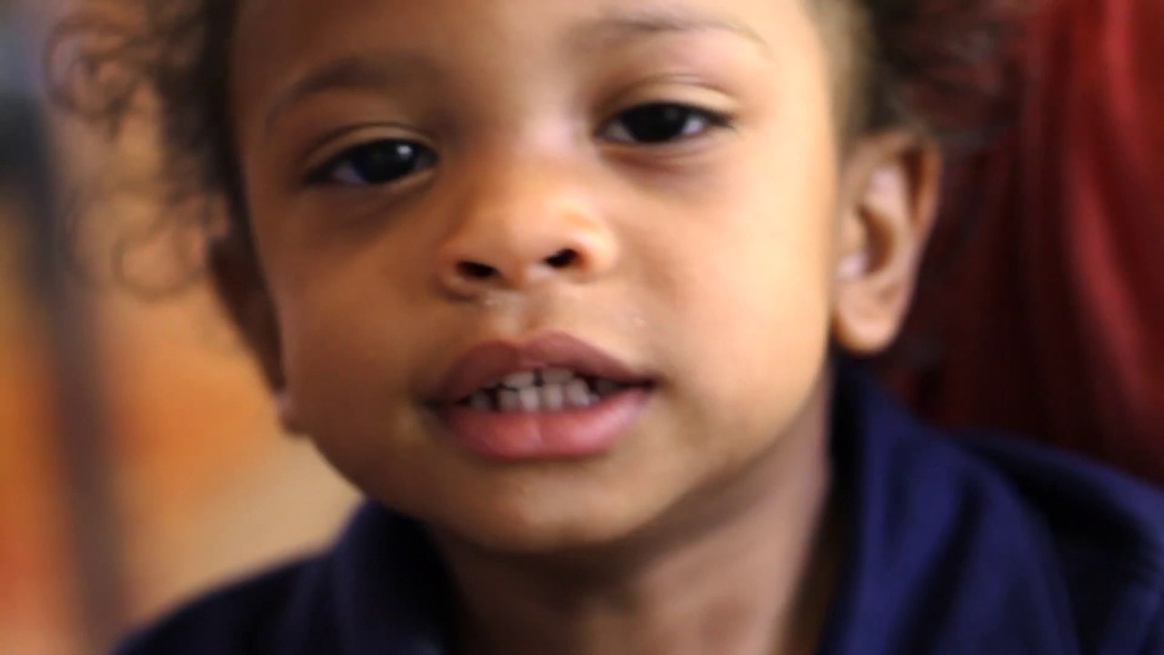 Staying Healthy and Eating Well - Foods to eat while breastfeeding.