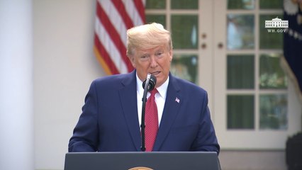 Trump se desdice y prorroga las medidas de distanciamiento social