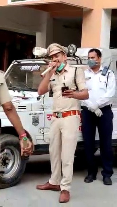 POLICE AWARE PUBLIC BY SONG DURING LOCKDOWN