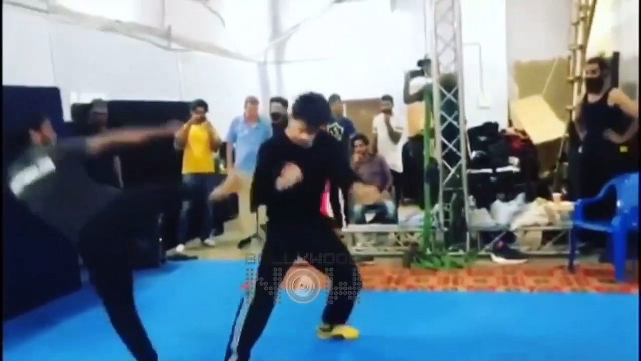 Tiger Shroff Amazing Back To Back Workout During Lock Down Quarantine