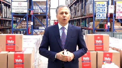 İstanbul Valisi Yerlikaya: "10 hayırsever ile toplam 333 bin yardım kolisi sayısına ulaştık"