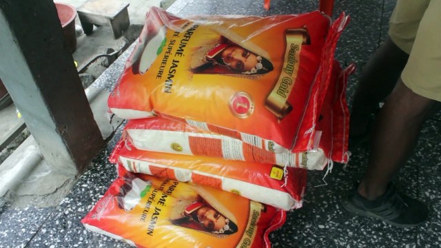 Coronavirus : Remise de kits aux populations vulnérables à Abidjan.