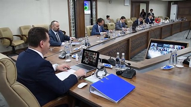 Bakan Kurum, Başkan Yılmaz ve başkanlar ile telekonferans yaptı