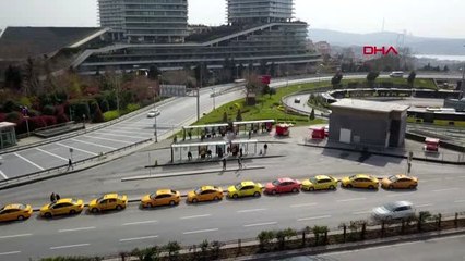 İSTANBUL'DA İŞLERİ AZALAN TAKSİCİLER PLAKA KİRALARINI ÖDEYEMİYORUZ