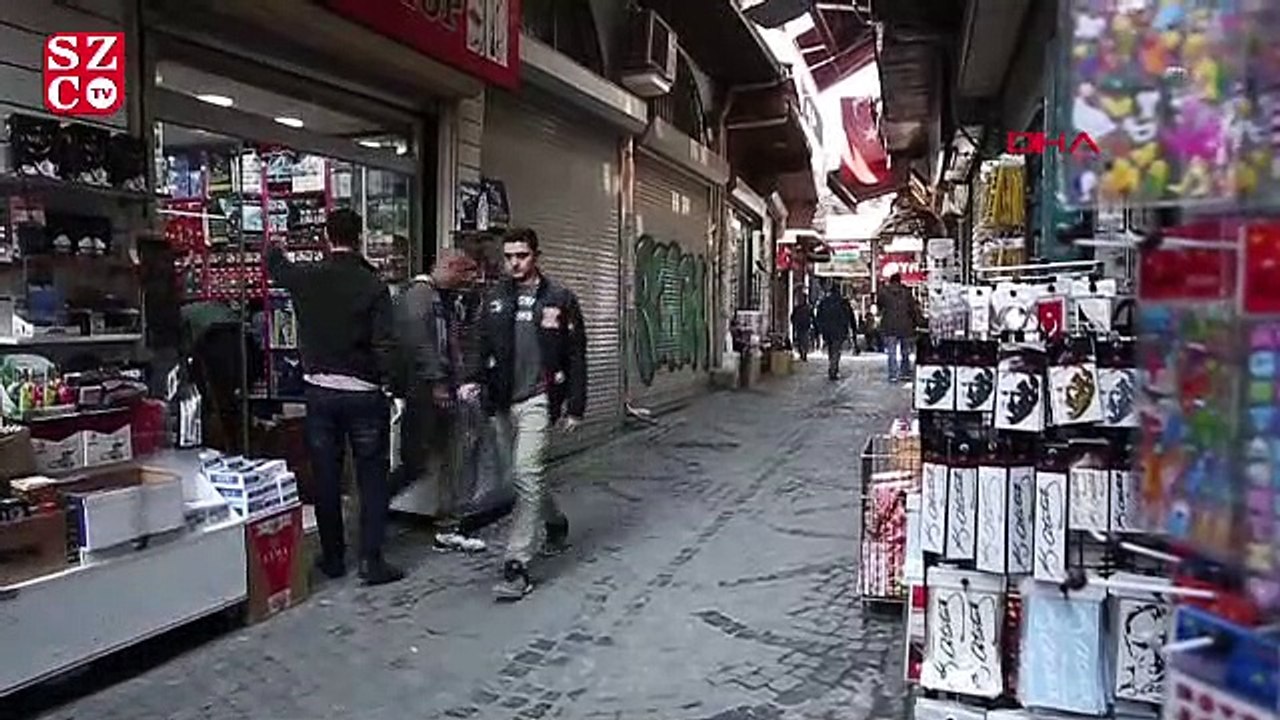 Tüm uyarılara rağmen Tahtakale'de alışveriş yoğunluğu yaşandı