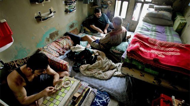 إجراءات احترازية لمنع انتشار كورونا بسجون لبنان