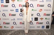Dua Lipa: 'Le coronavirus connecte les gens'
