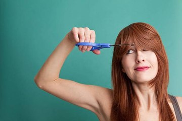 How to Get Rid of Split Ends At Home When You Can’t Go to the Hair Salon