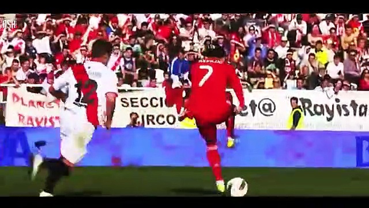 Cristiano_Ronaldo_●_Top_10_Unimaginable_Goals_-_Is_He_Human?_|HD
