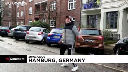 ورزش‌ گروهی در روزهای‌ کرونایی ممنوع اما در بالکن‌ها چطور