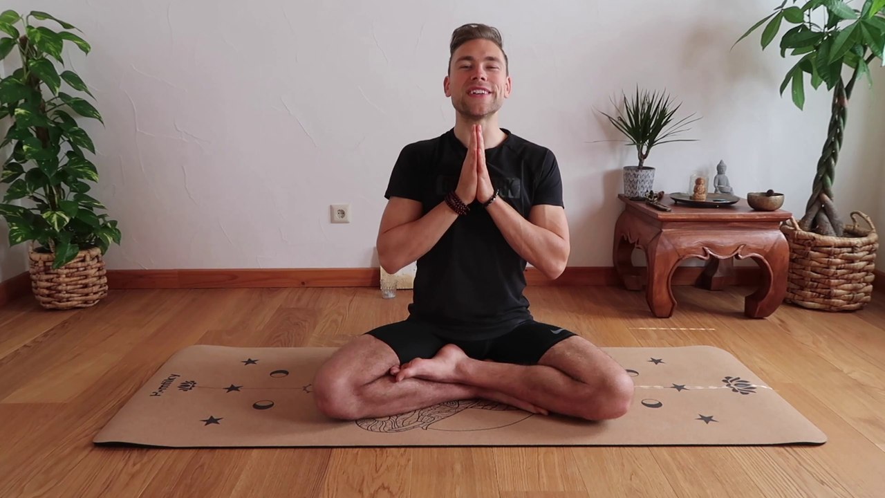 Yin Yoga Flow | Felix Reuter