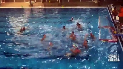 Genç avukat koronavirüsü yendi