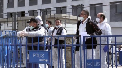 Eskişehir'de umre dönüşü karantinaya alınanlardan bazılarının tahliye işlemi yapıldı