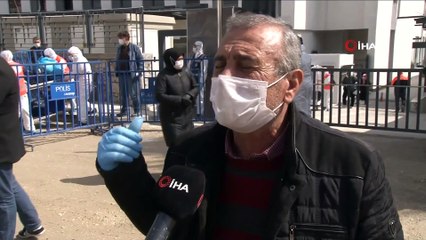 Eskişehir’de karantina süresi biten umreciler evlerine dönüyor