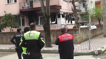 Televizyonun patlaması sonucu çıkan yangın bir evde hasara neden oldu - İZMİR