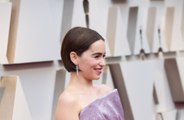 Coronavirus: Emilia Clarke propose un dîner virtuel dans le cadre d'une collecte de fonds