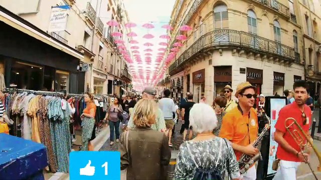 Londan city market place, london nice city ,public nice place