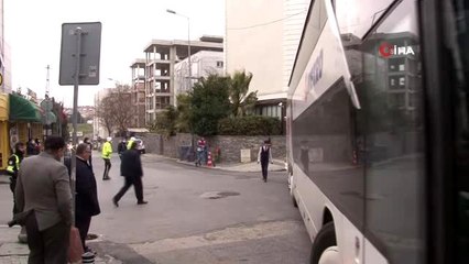 Florya Beşyol Kız Öğrenci Yurdu'nda karantinadaki vatandaşlar tahliye edildi