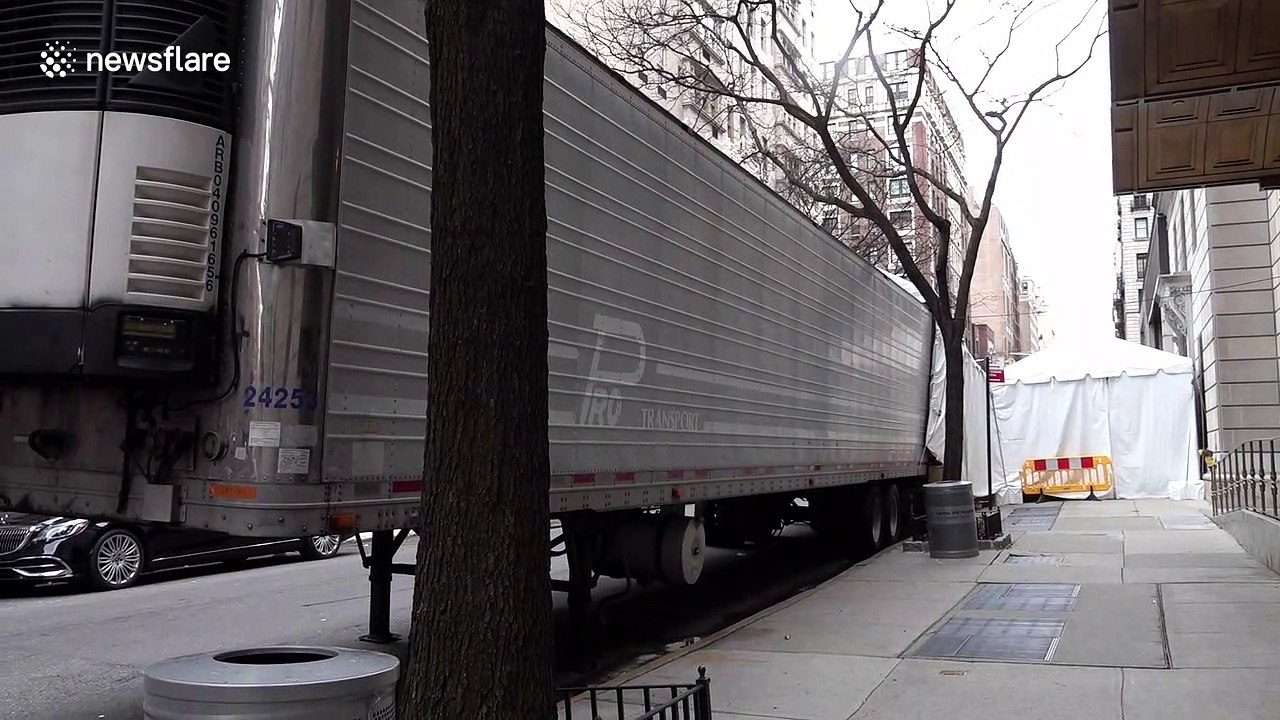 Refrigerated truck to deal with overload of dead coronavirus patients seen in NYC