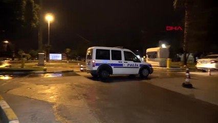 Polisten kaçan motosikletli 2 kişi, Adana Havaalanı'nda yakalandı