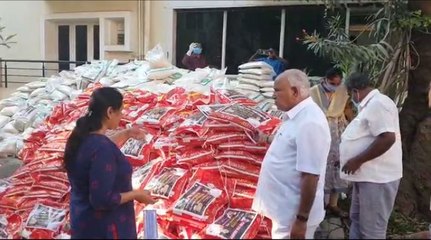 ಅಗತ್ಯ ಸಾಮಗ್ರಿ ಪೂರೈಕೆ ಪರಿಶೀಲನೆ ನಡೆಸಿದ ಬಿ.ಎಸ್.ವೈ  | BSY | Karnataka | CM | Oneindia kannada