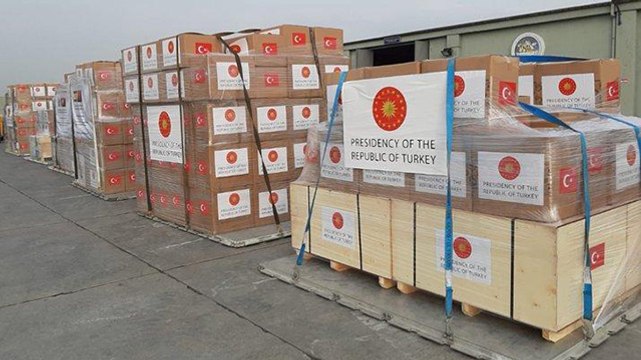 Türkiye'den İtalya ve İspanya'ya yardım malzemesi gönderiliyor