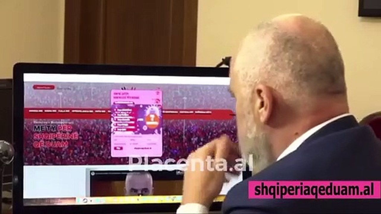 Qytetari nga Shijaku shokon Ramën ( 421 X 750 )