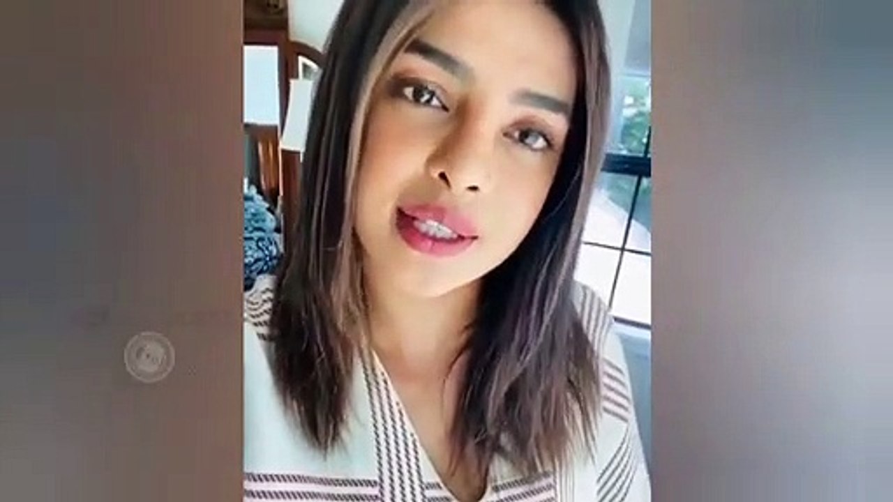 Priyanka Chopra Donates 100000 Dollars For Women Workers During Global Pandemic