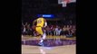 LeBron pays tribute to Kobe with sensational dunk