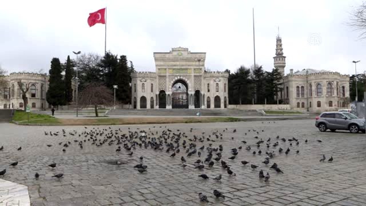 "İstanbul'un Meydanları"nda "koronavirüs sessizliği"